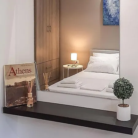 Byronico Acropolis *